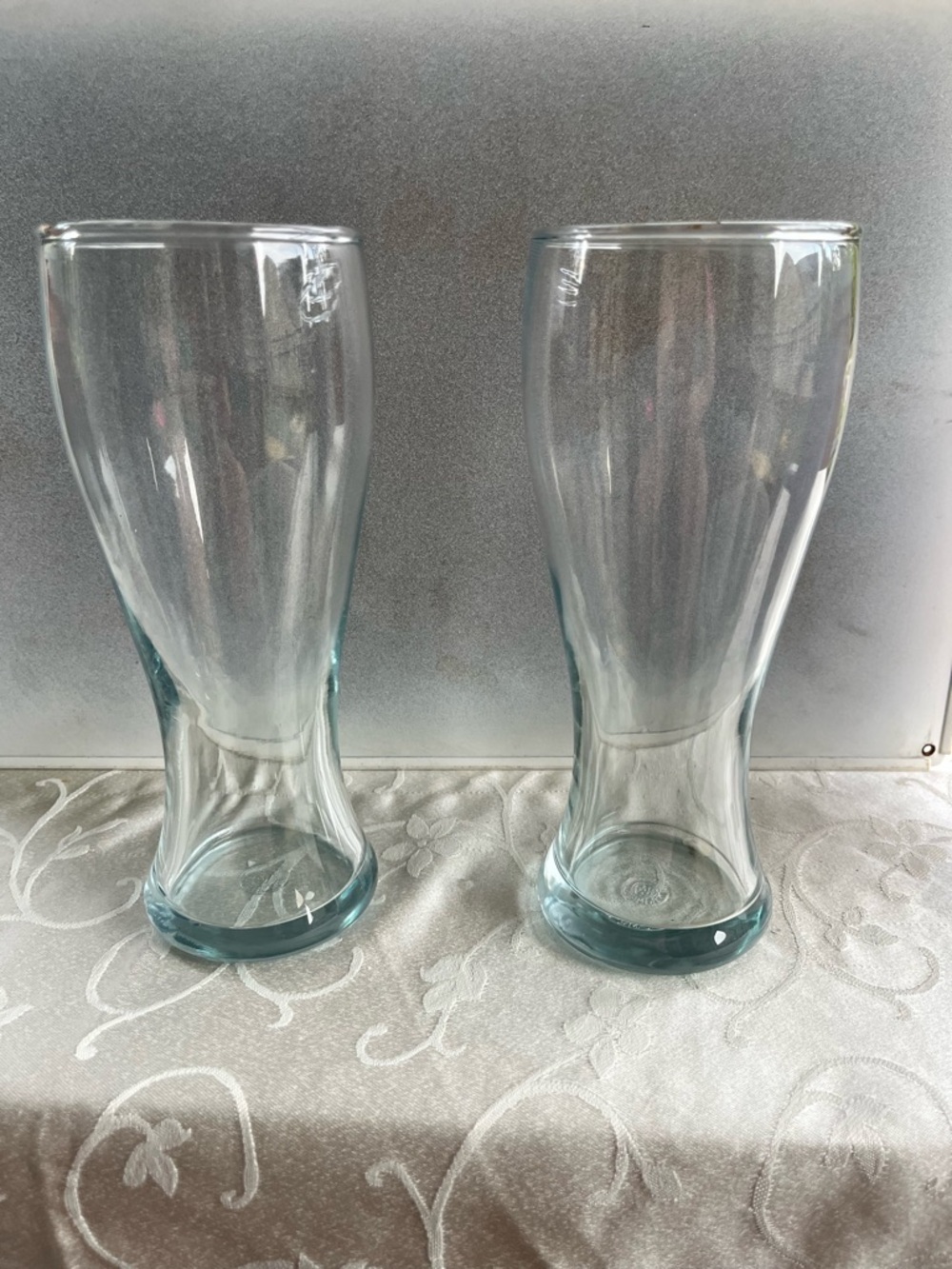 Set of 2 Clear Blue-Tinted Pilsner Glasses